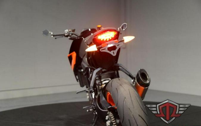 2019 KTM 1290 Super Duke R