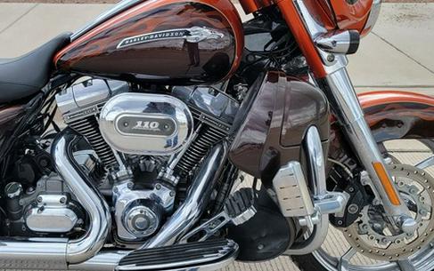 2012 Harley-Davidson FLHXSE3 - CVO Street Glide