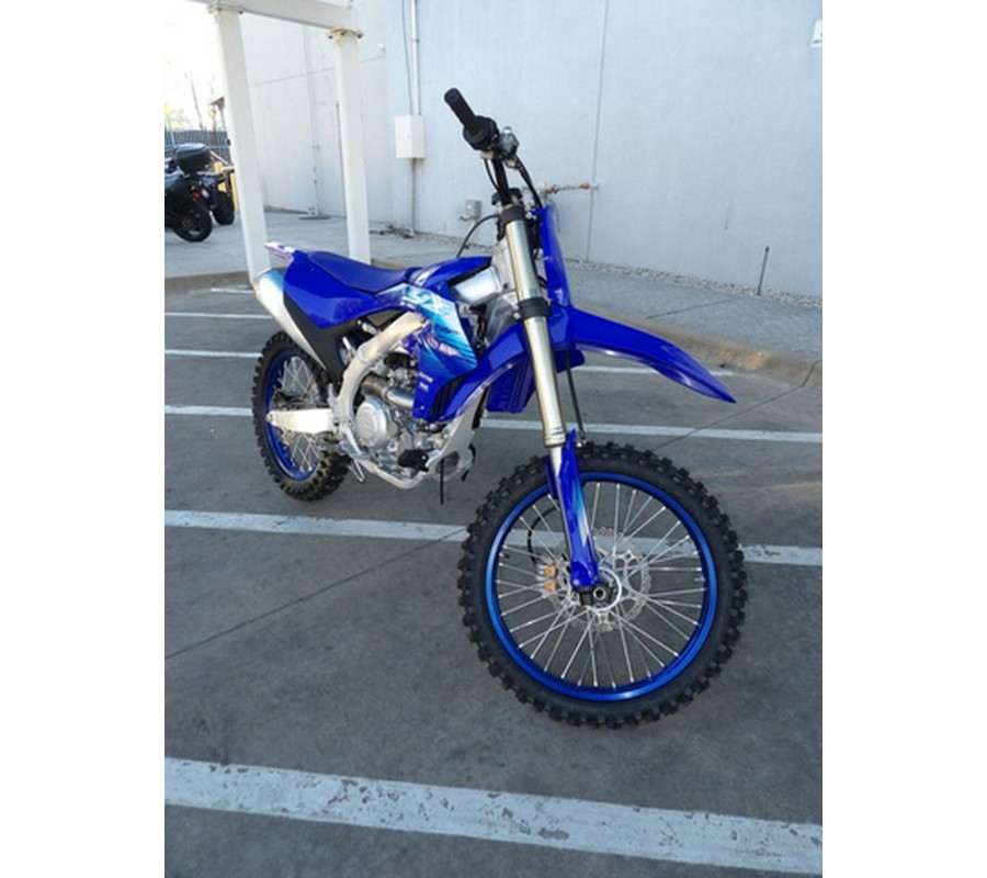 2027 Yamaha YZ450FVL