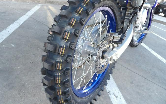 2027 Yamaha YZ450FVL