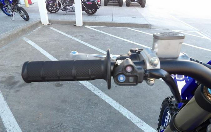 2027 Yamaha YZ450FVL