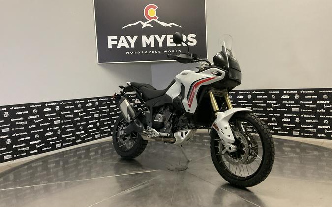 2027 DUCATI DESERT X 896 - 3240D