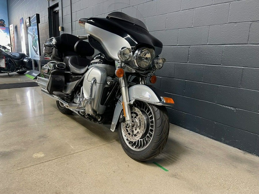 2012 Harley-Davidson FLHTC - Electra Glide Classic