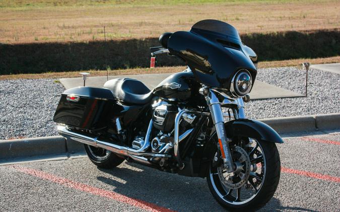 2022 Harley-Davidson® FLHX Street Glide®
