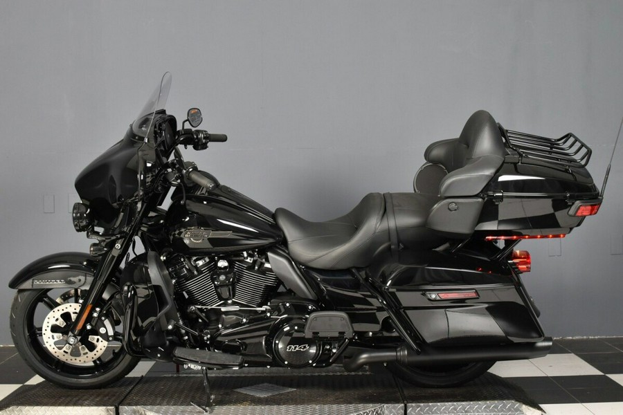 2023 Harley-Davidson<sup>®</sup> Ultra Limited