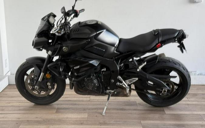 2020 Yamaha MT-10