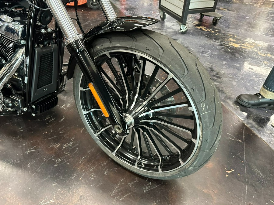 2025 Harley-Davidson Breakout®