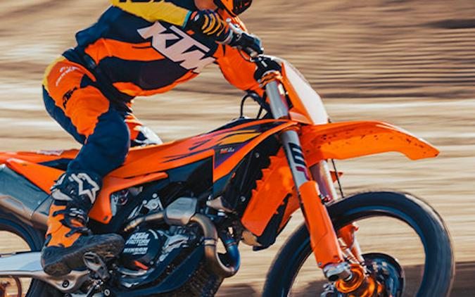 2026 KTM 450 SX-F - 325877