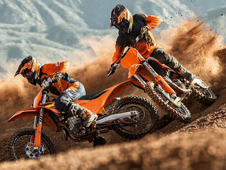2026 KTM 450 SX-F - 325877