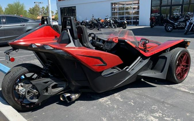 2018 Polaris® Slingshot® SL Sunset Red