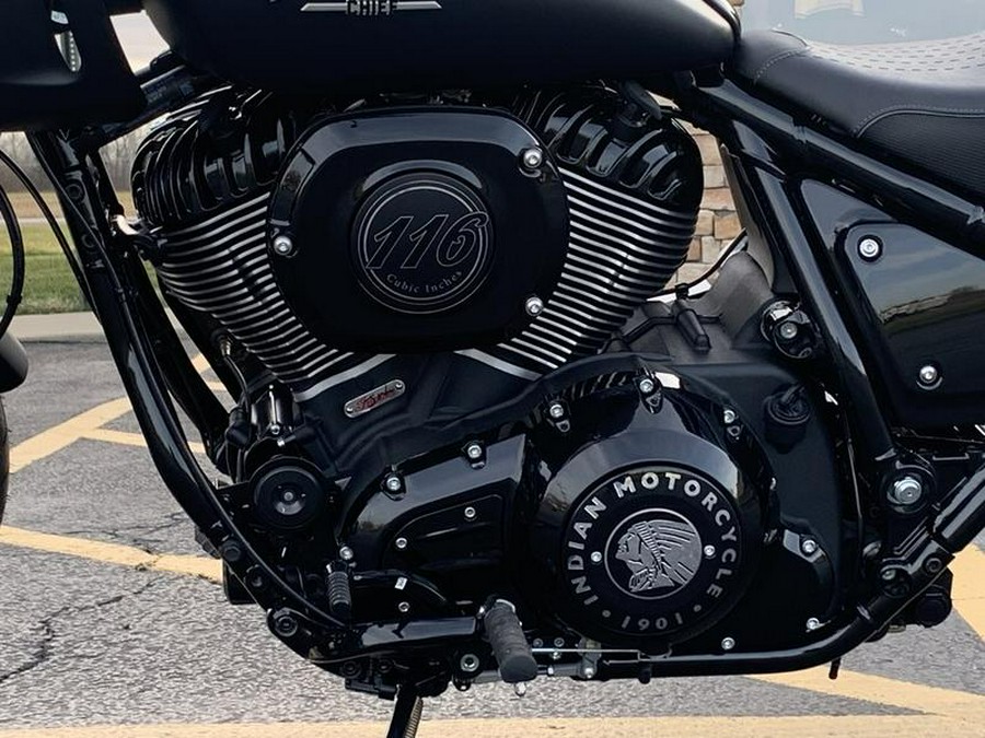 2024 Indian Motorcycle® Sport Chief Black Smoke