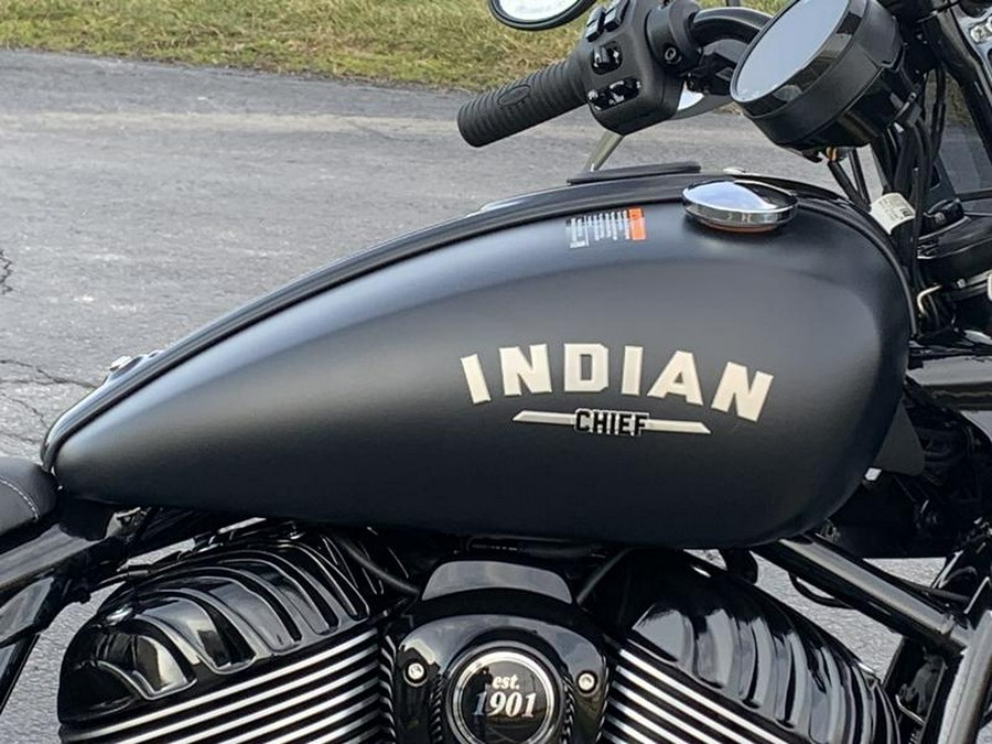 2024 Indian Motorcycle® Sport Chief Black Smoke