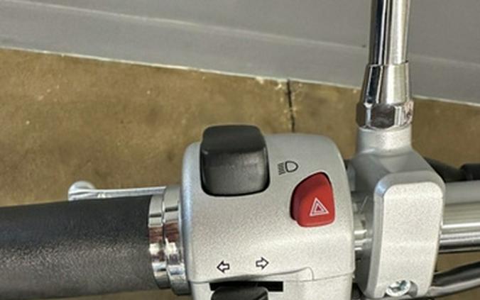 2025 Suzuki Boulevard C50