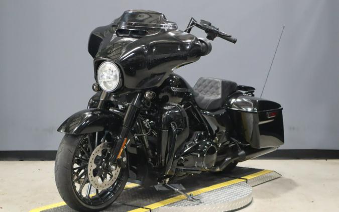 2018 Harley-Davidson Street Glide Special