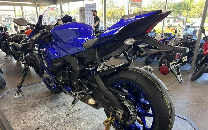 2026 Yamaha YZF-R1
