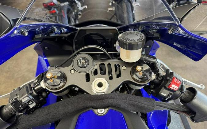 2026 Yamaha YZF-R1