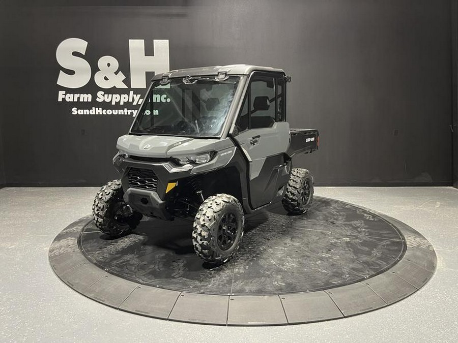 2027 Can-Am® Defender DPS CAB HD9 Dolomite Grey