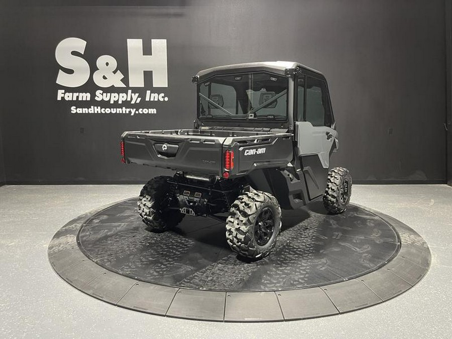 2027 Can-Am® Defender DPS CAB HD9 Dolomite Grey