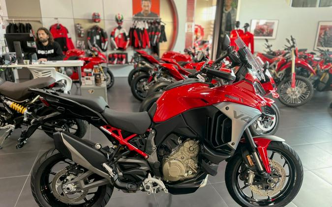 2025 Ducati Multistrada V4