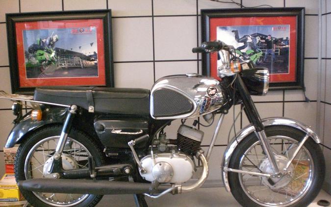 1966 Kawasaki B8T