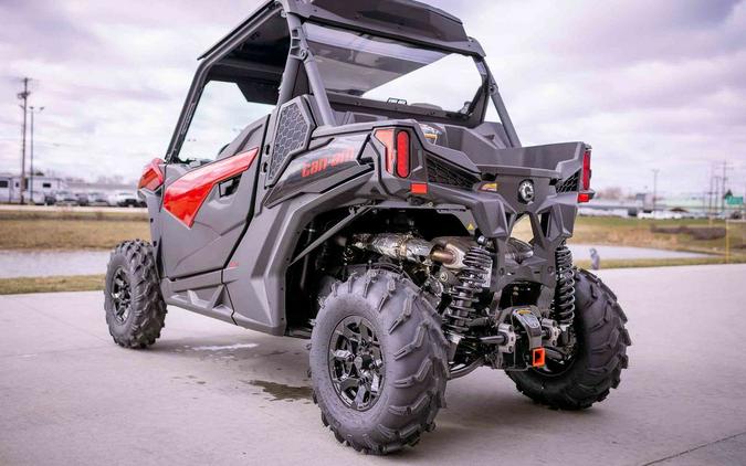 2024 Can-Am® Maverick Trail DPS 1000