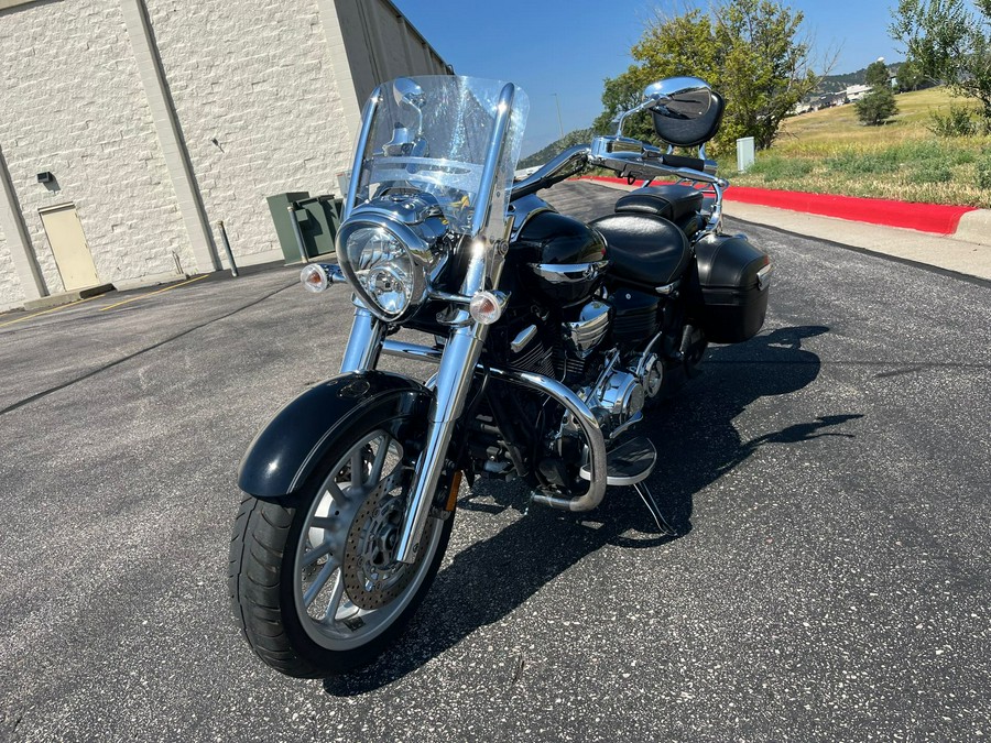 2013 Yamaha Roadliner S