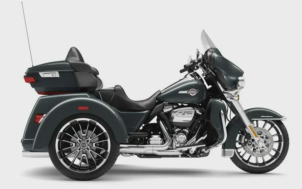 2025 Harley-Davidson® Tri Glide® Ultra Iron Horse Metallic