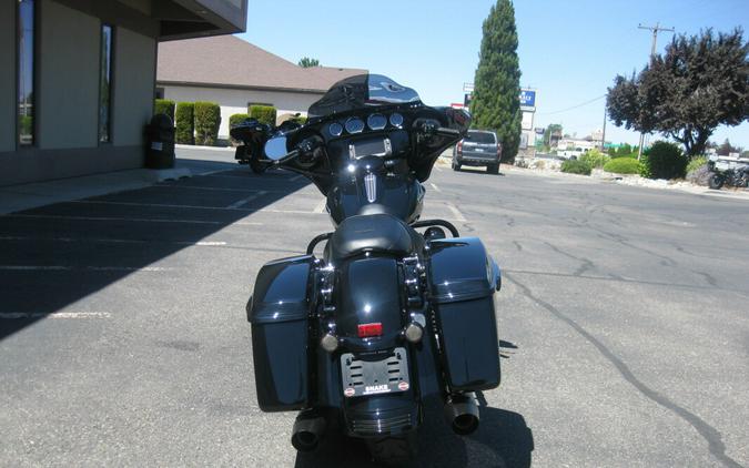 2018 Harley-Davidson Street Glide Special Vivid Black