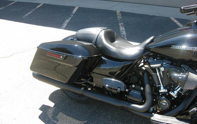 2018 Harley-Davidson Street Glide Special Vivid Black
