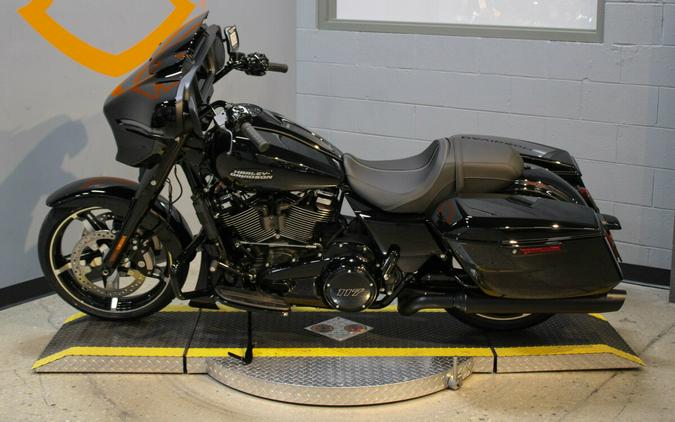 2024 Harley-Davidson Street Glide Grand American Touring FLHX