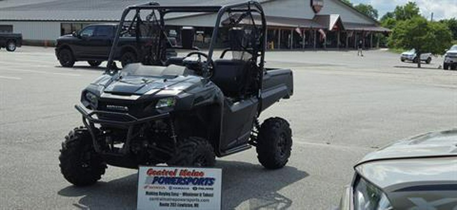 2025 Honda Pioneer 700 Deluxe