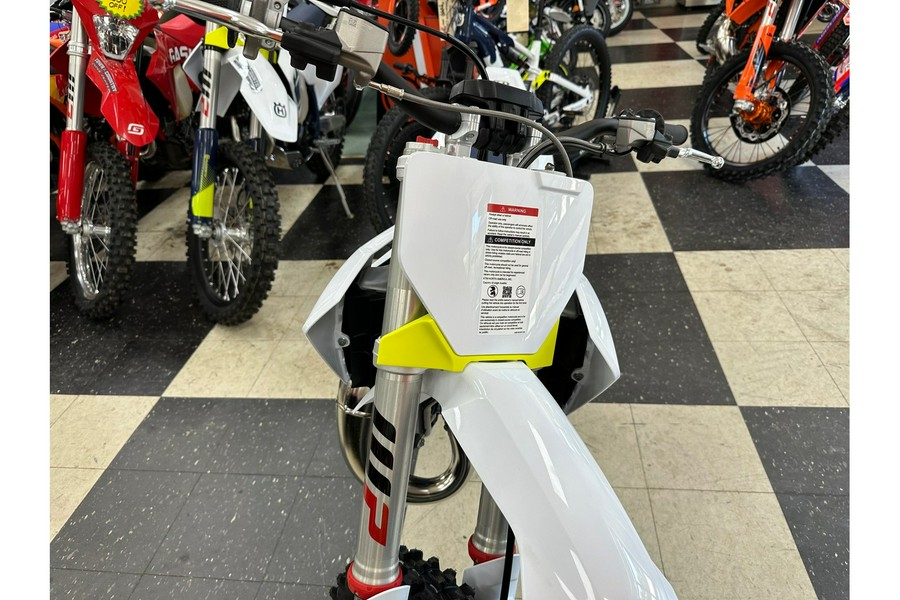 2025 Husqvarna Motorcycles TC 85 19/16