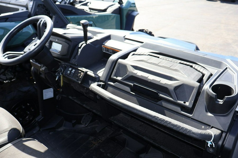 2025 Can-Am Defender XT HD10