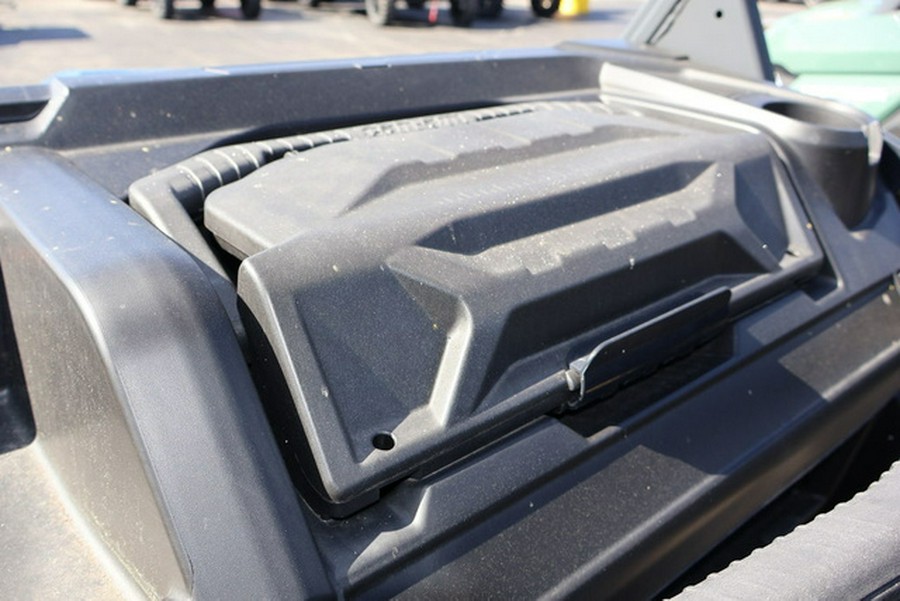 2025 Can-Am Defender XT HD10