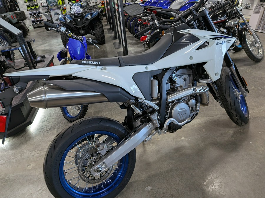 2025 Suzuki DR-Z4SM