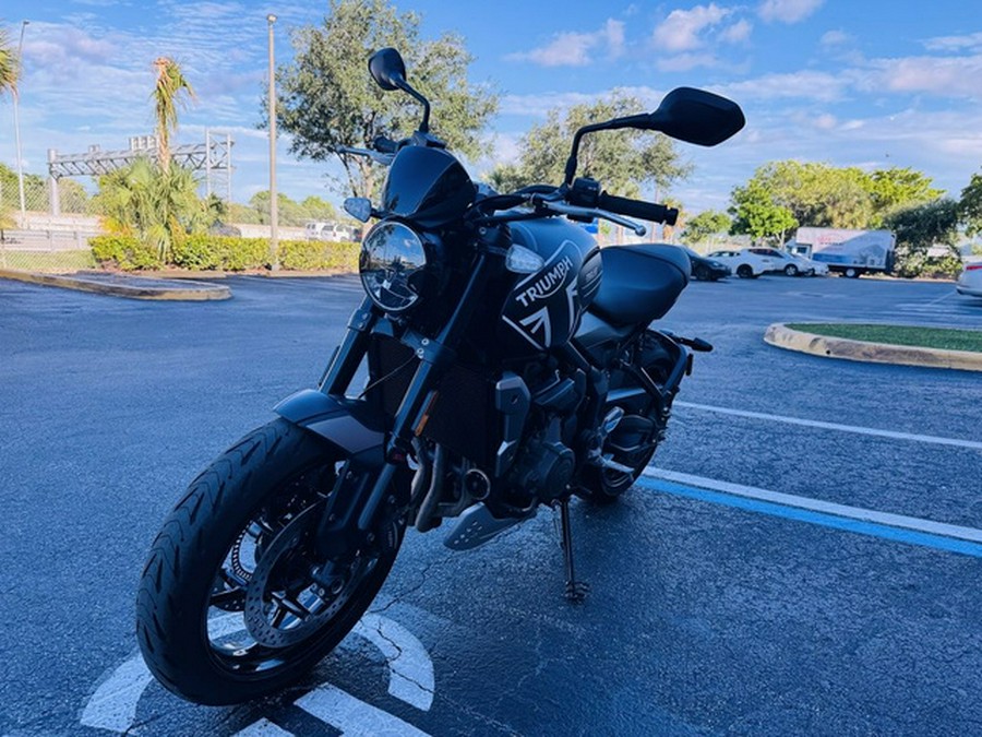 2022 Triumph Trident 660 Matt Jet Black And Silver Ice