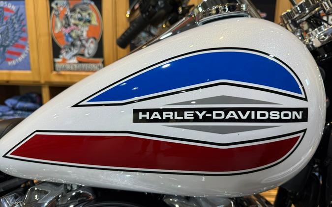 2026 Harley-Davidson Super Glide®