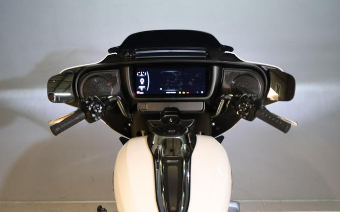 2024 Harley-Davidson Street Glide FLHX