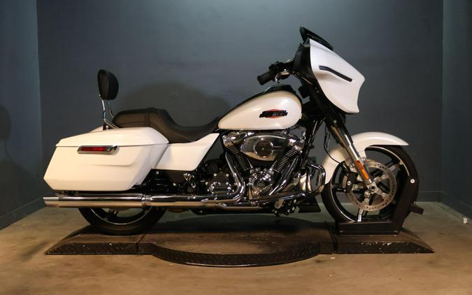 2024 Harley-Davidson Street Glide FLHX