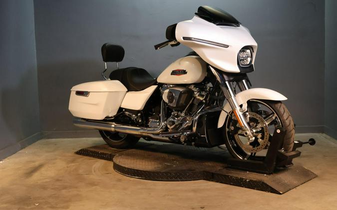 2024 Harley-Davidson Street Glide FLHX
