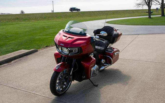 2024 Indian Motorcycle Pursuit® Limited® with PowerBand Audio Package