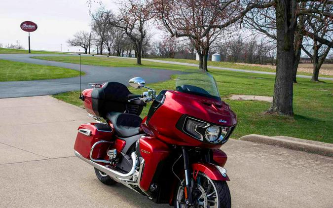 2024 Indian Motorcycle Pursuit® Limited® with PowerBand Audio Package