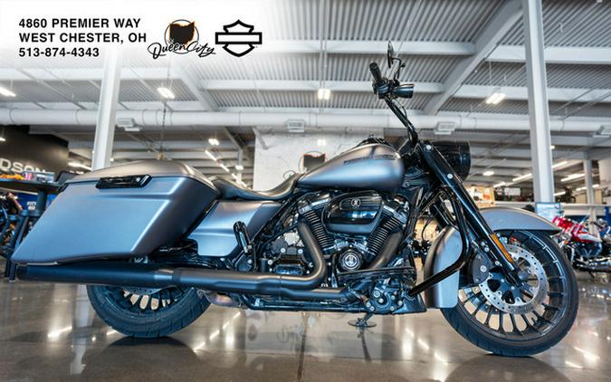 2017 Harley-Davidson FLHRXS - Road King Special