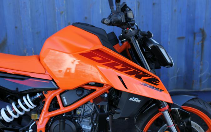 2024 KTM 390 Duke