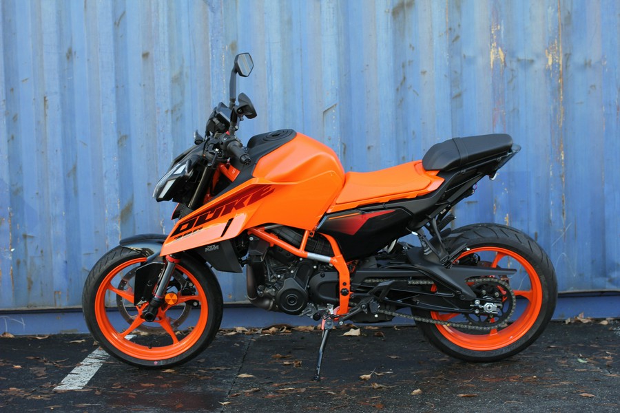 2024 KTM 390 Duke