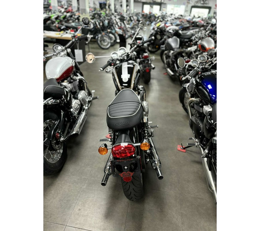 2025 Triumph Bonneville T120 (ICON)