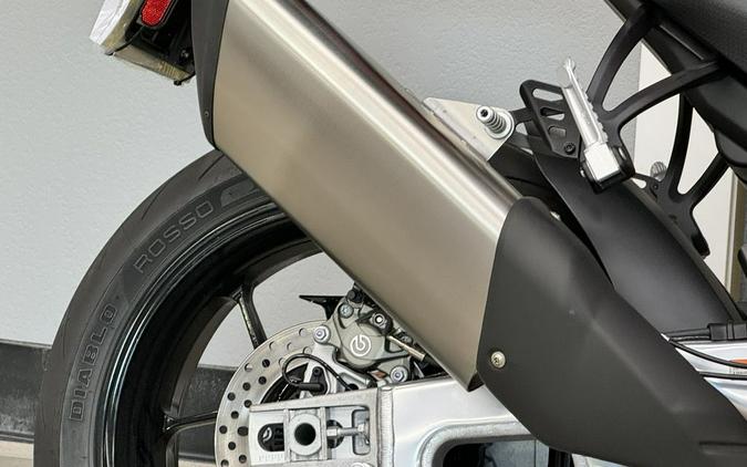 2024 Aprilia® Tuono V4 1100