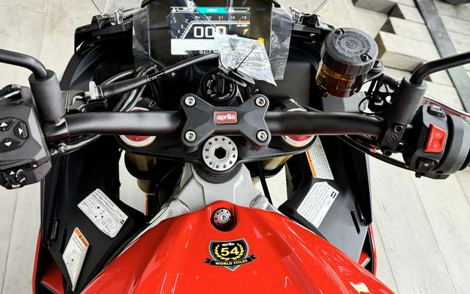 2024 Aprilia® Tuono V4 1100