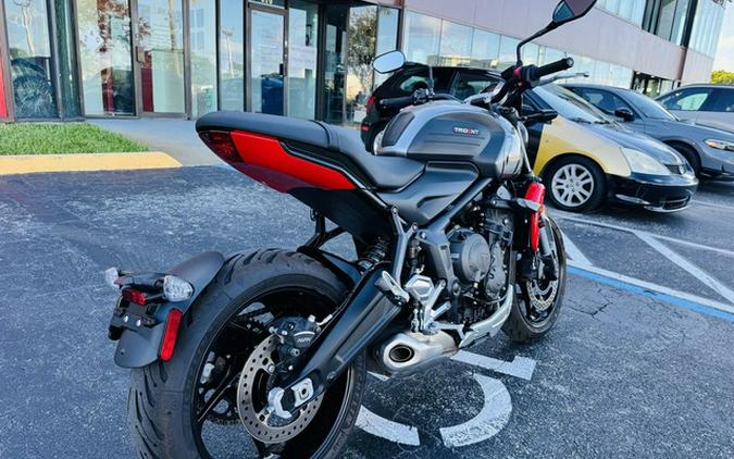 2022 Triumph Trident 660 Silver Ice Diablo Red