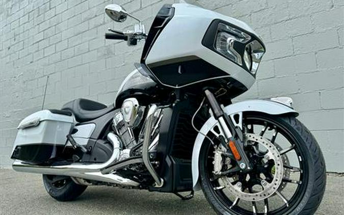 2024 Indian Motorcycle Challenger® Limited with PowerBand Audio Package